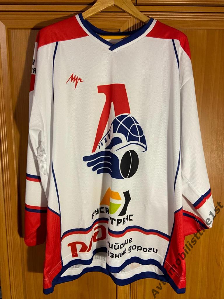 Хоккейный свитер игровая форма ХК Локомотив Ярославль