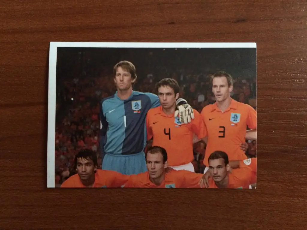 PANINI Чемпионат Европы 2008 Team Photo (puzzle 1) Нидерланды № 255