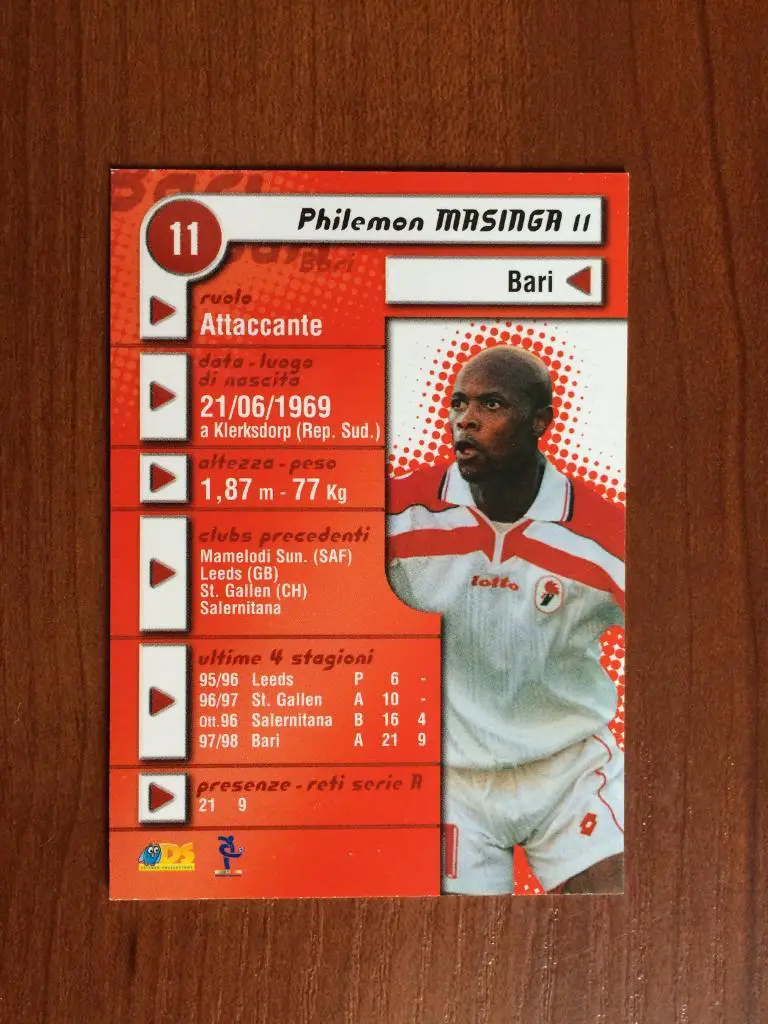 Карточка Philemon Masinga Bari Италия серия DS Pianeta Calcio 1998-1999 № 11 1