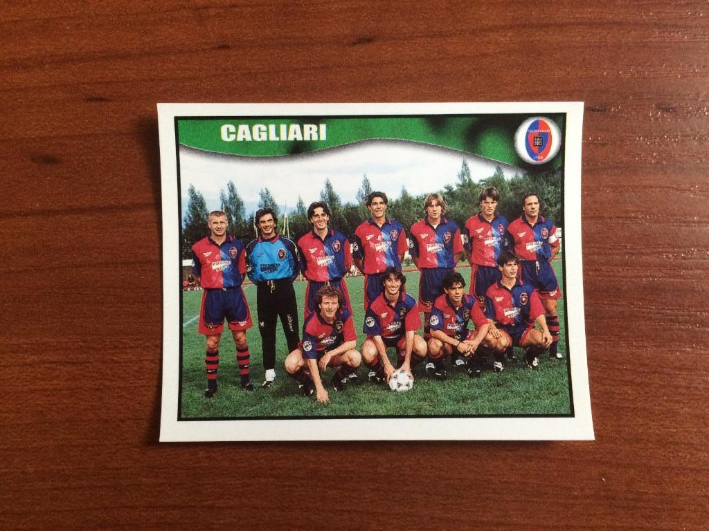 Наклейка MERLIN Итальянский Футбол 1997-1998 Cagliari team № 426