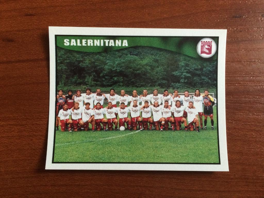 Наклейка MERLIN Итальянский Футбол 1997-1998 Salernitana team № 538