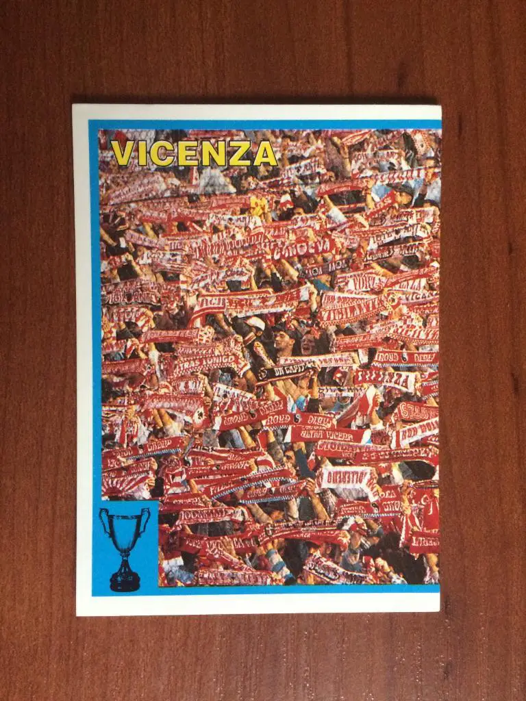 Наклейка Panini Calcio Coppe 1997-1998 Tifoseria № 63