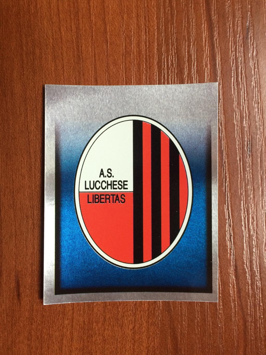 Наклейка MERLIN Итальянский Футбол 1997-1998 Lucchese emblem № 473