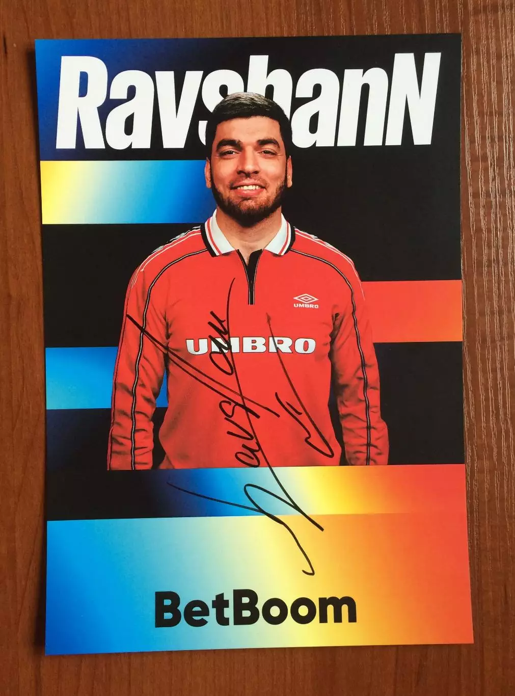 Автограф RavsHanN стример команда Стая 1