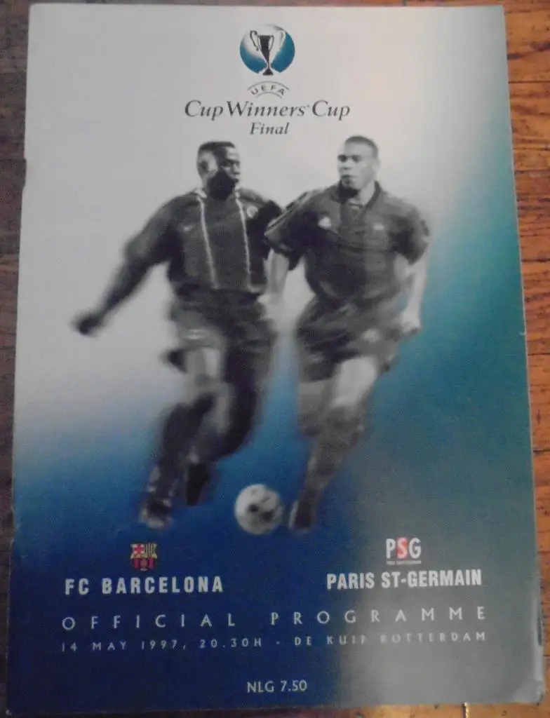 БАРСЕЛОНА - ПСЖ ПАРИ СЕН-ЖЕРМЕН 1997 программа ФИНАЛ Кубок Кубков УЕФА