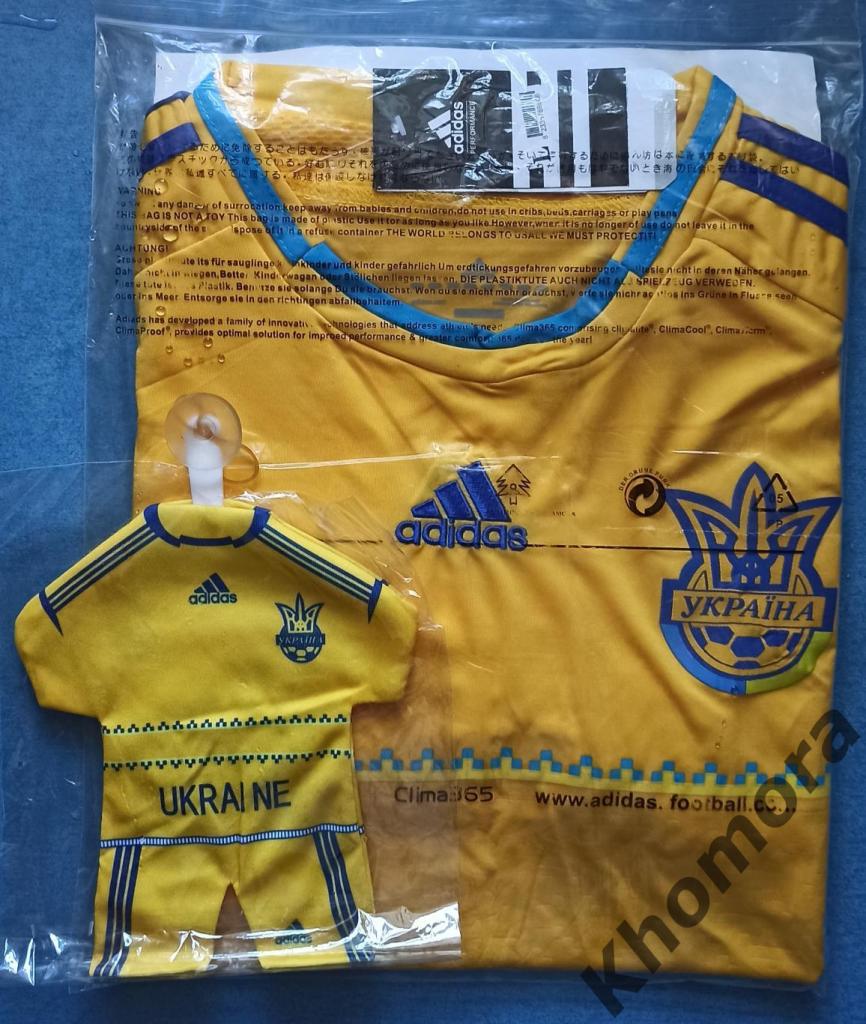 Футболка сборной Украины Adidas (новая, в упаковке) + сувенир в подарок