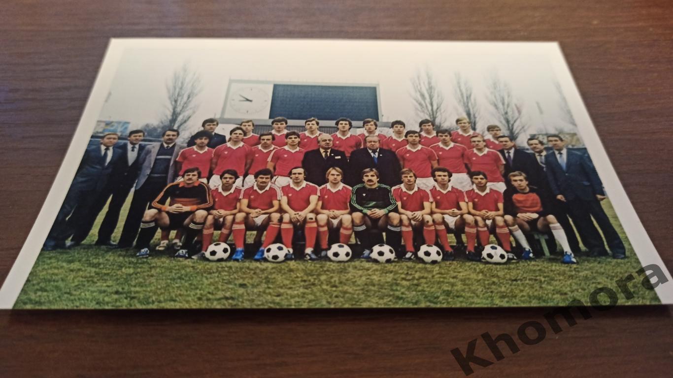 Днепр (Днепропетровск) Сезон-1985 - командное фото
