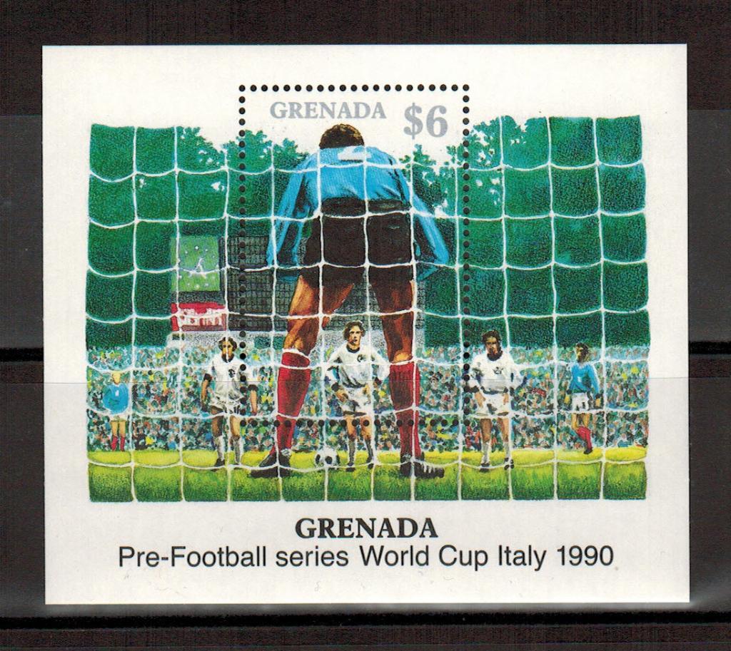 Блок Гренада 1989 Чемпионат мира по футболу Италия-90 MNH** Michel = 7€