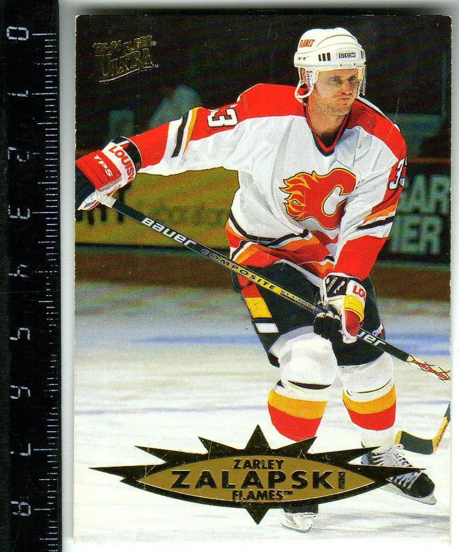 Зарли Залапски Калгари Флэймз / Zarley Zalapski Calgary Flames 1995/96 Fleer #29