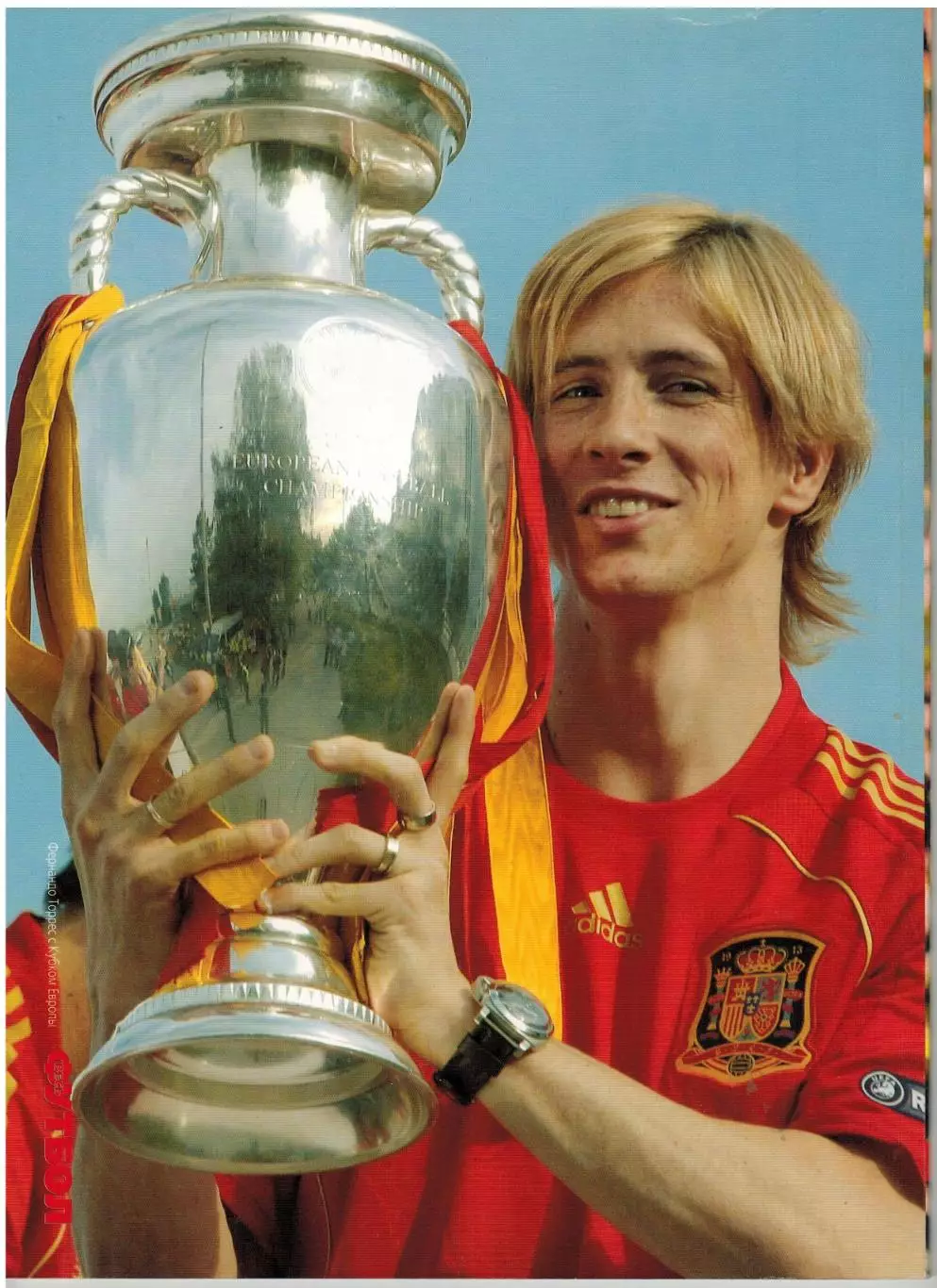 Весь футбол Август 2008 / Хави(Xavi) Евро-2008 Роналдиньо Фенербахче Йохан Кройф 5