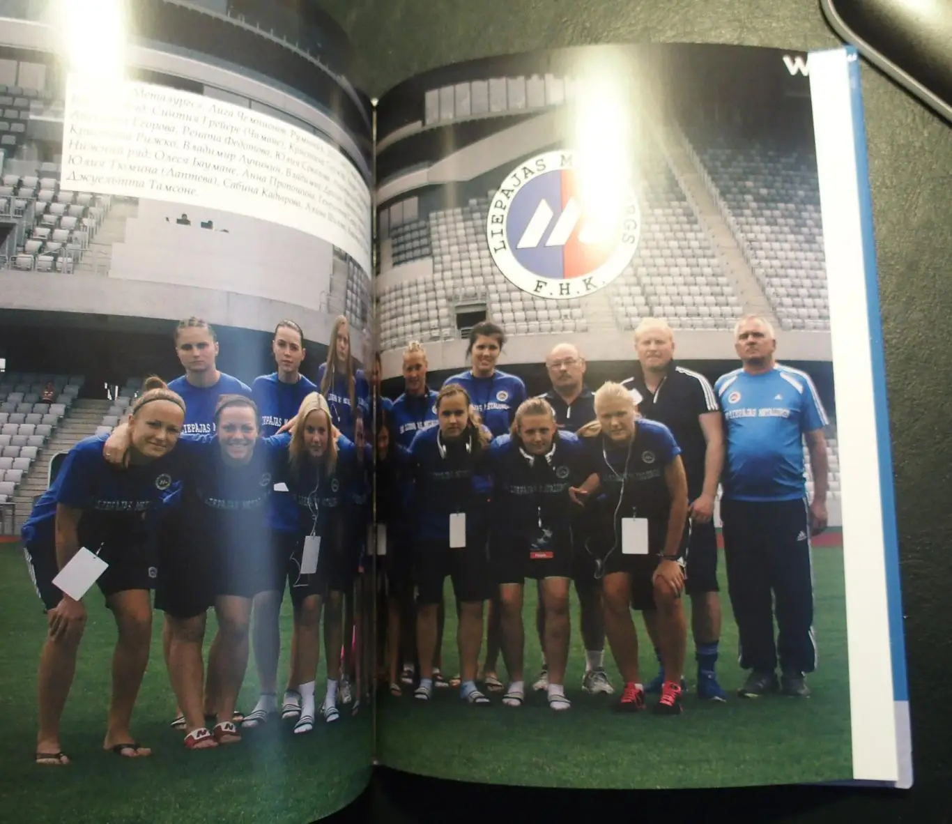 Футбол, музыка и море (2023). Тв. переплёт, отл. полиграфия. 80 стр. Рус. яз. 3