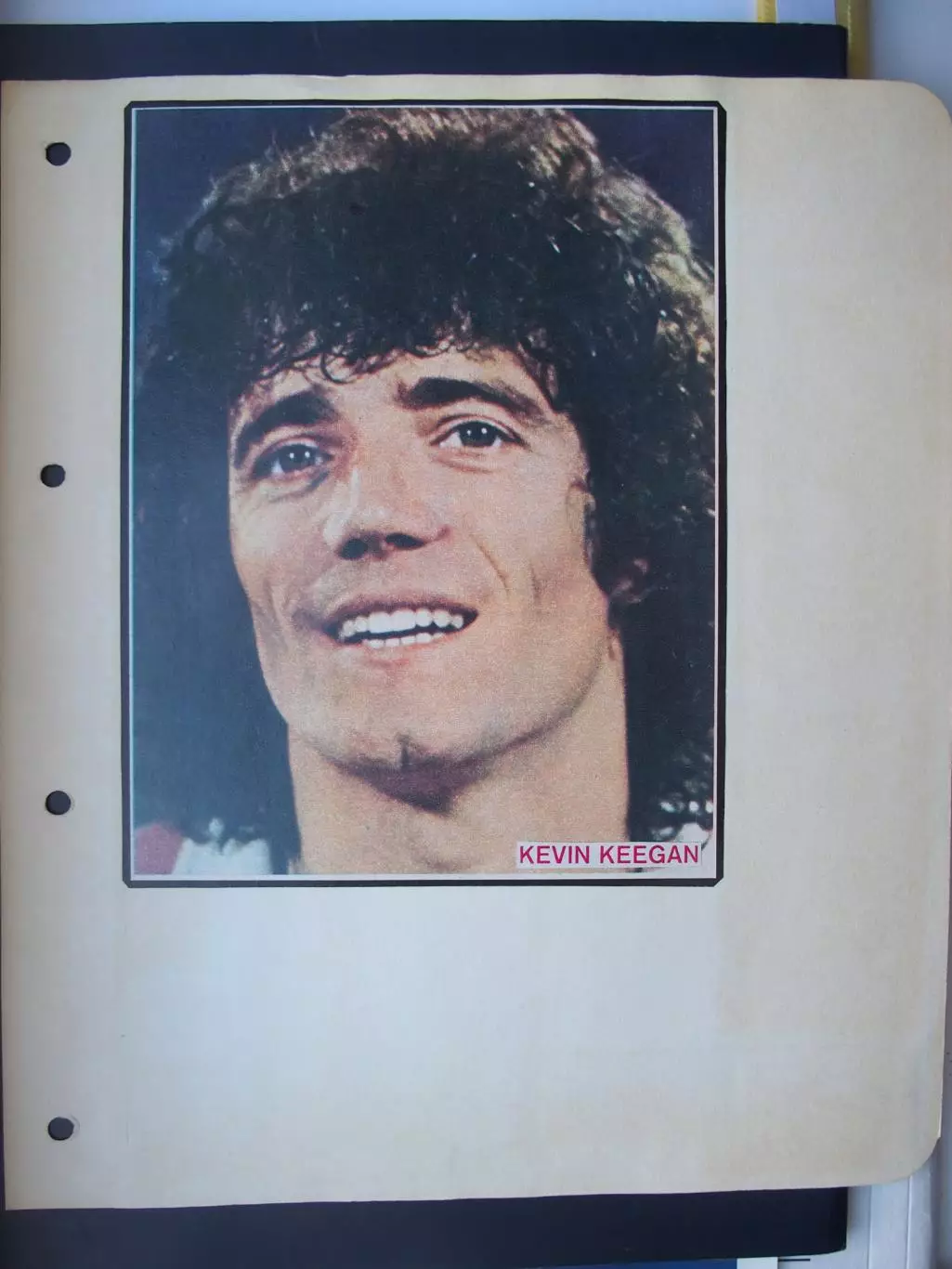 К. Киган (Ливерпуль,сб. Англии).1970-е. Ж-л Стадион (Старт?). Наклеено на картон