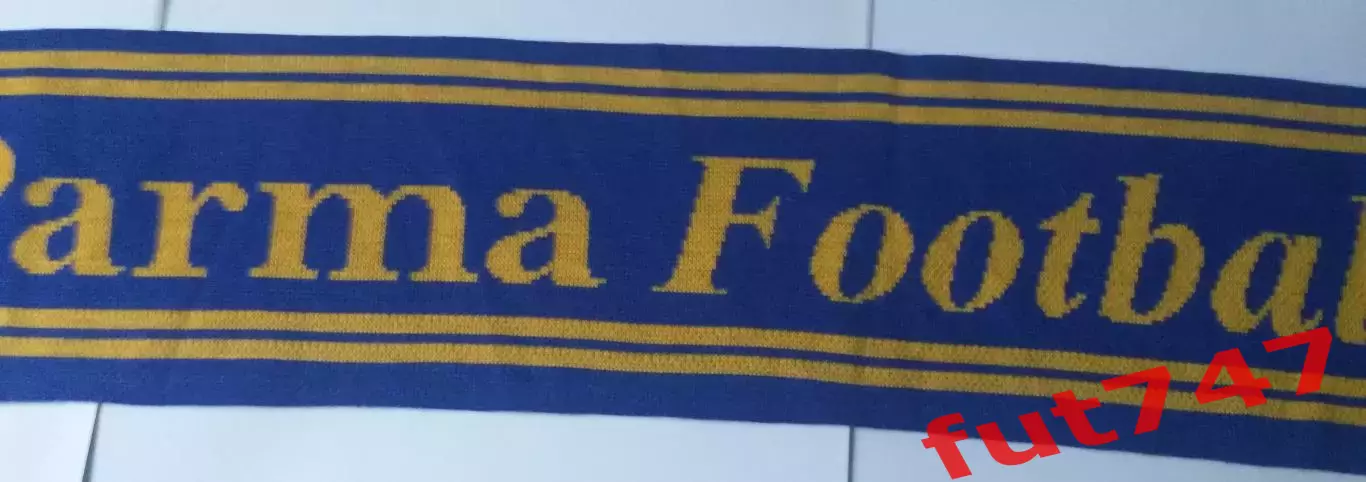шарф из коллекции..... ФК Парма.....оригинал.....изготовлен в Италии 1