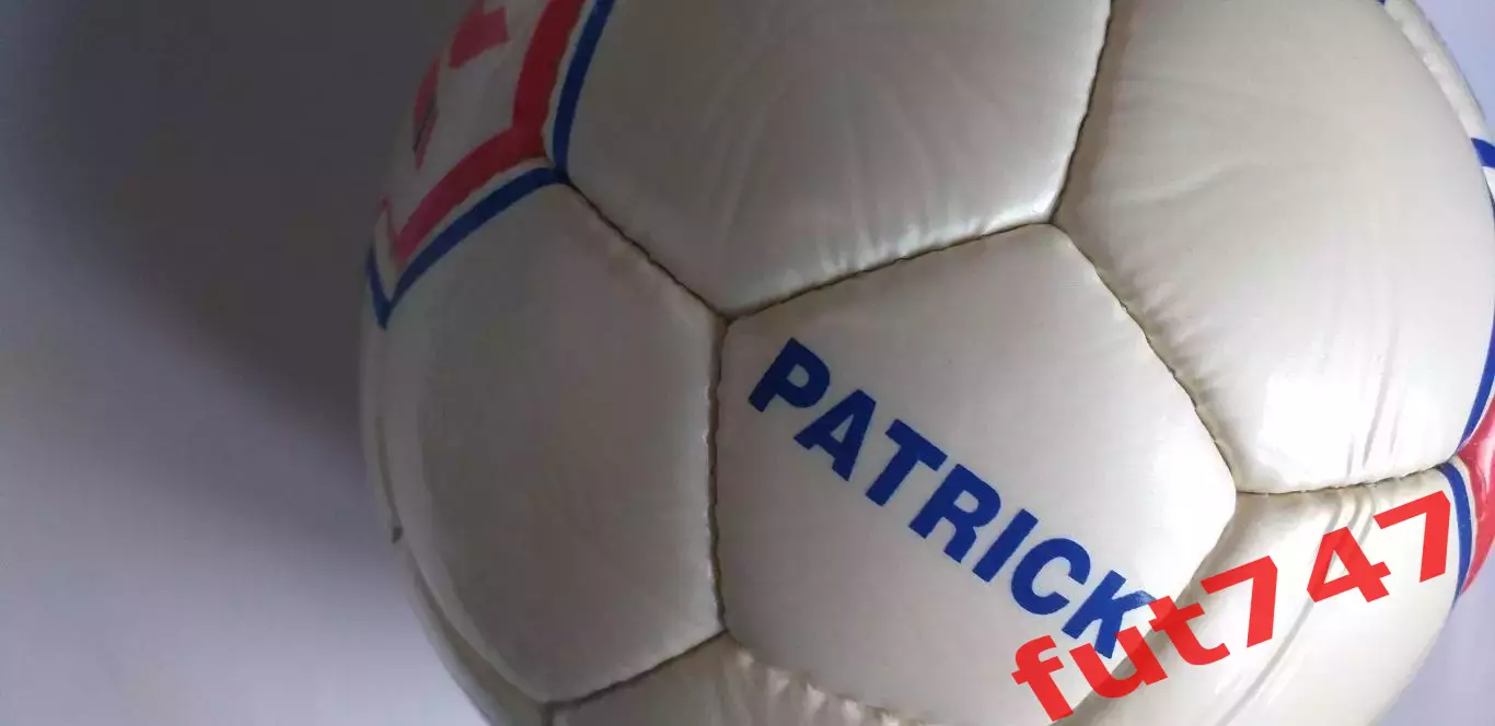 мяч футбольный PATRICK новый 2