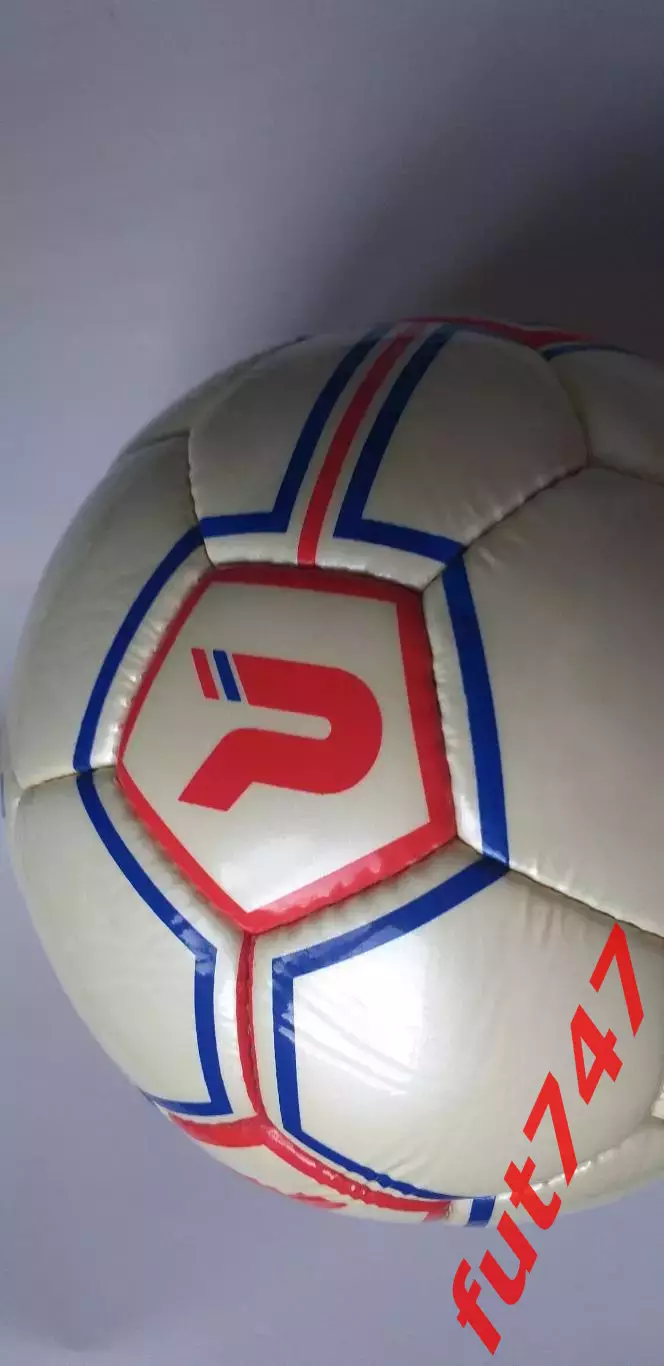 мяч футбольный PATRICK новый 3