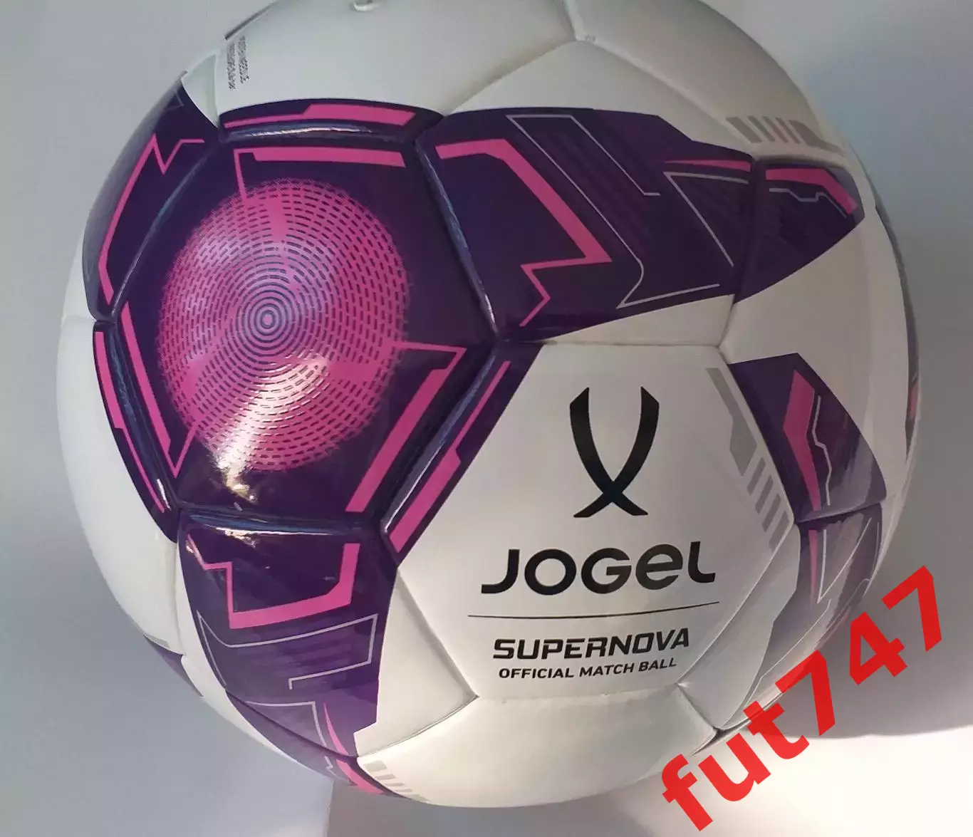 мяч футзальный Supernova WFL №4 профессиональный РФС ПРО.....новый....дешево 1