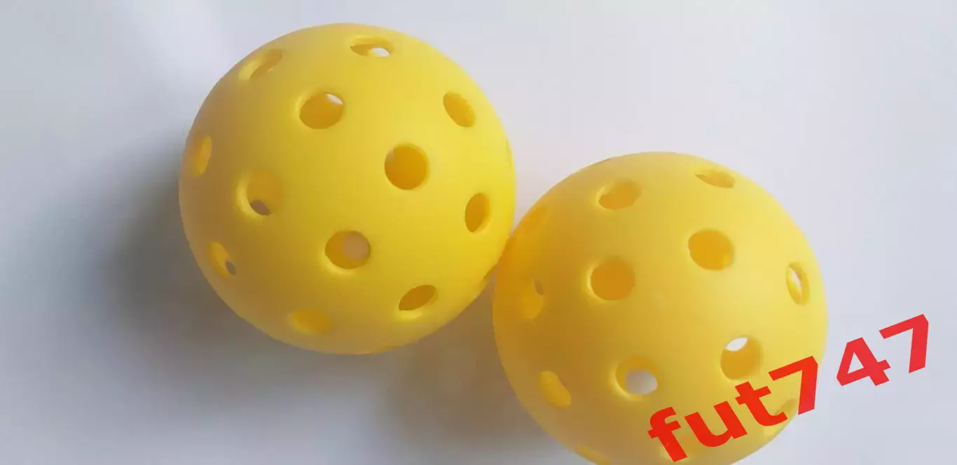 мячи для пиклбола....новые..... 1