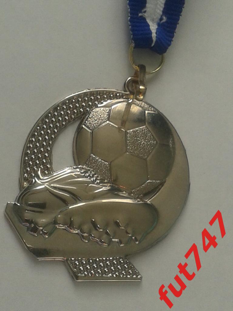 футбольная медаль Эстонии...... 2