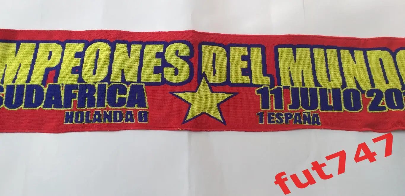 шарф из коллекции финал ЧМ 2010 г.Испания чемпион Нидерланды 1-0....оригинал 1