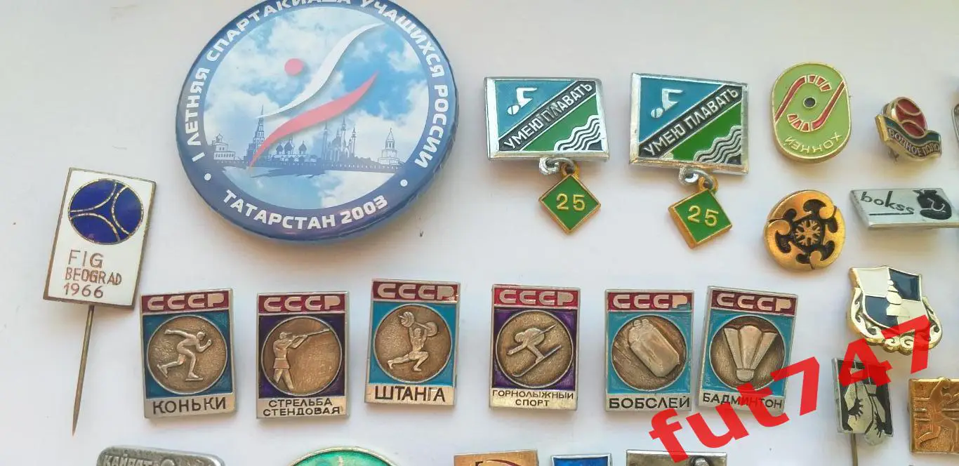 спорт СССР ......60 штук и 2 шт.Россия....цена за все 2