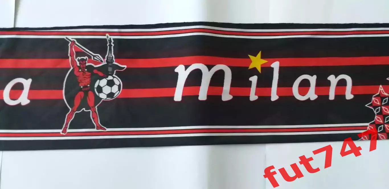 шарф из коллекции.....летний двусторонний ФК Милан....оригинал 2