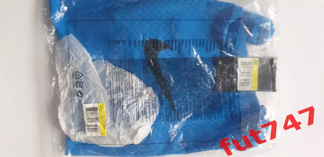 тренировочный футбольный жилет Nike оригинальные детские....5 шт. новые.... 2