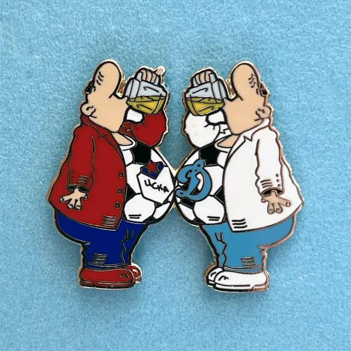 Значок Фанаты ЦСКА / Динамо. По пиву Вид 2