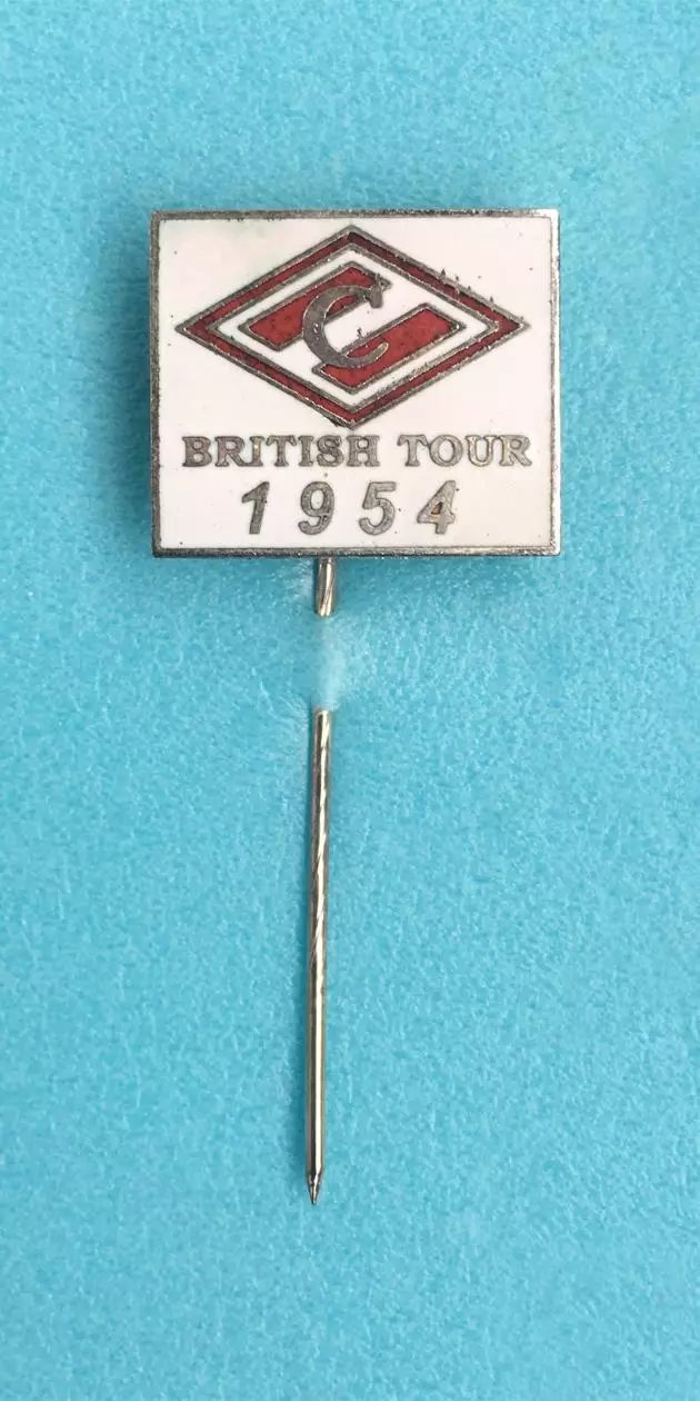 Спартак М. 1954г. Тур в Англию. Редкий значок!