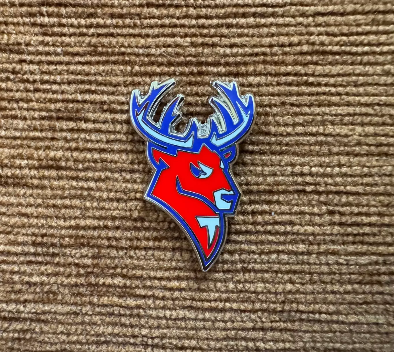 Официальный значок ХК «Торпедо» Нижний Новгород