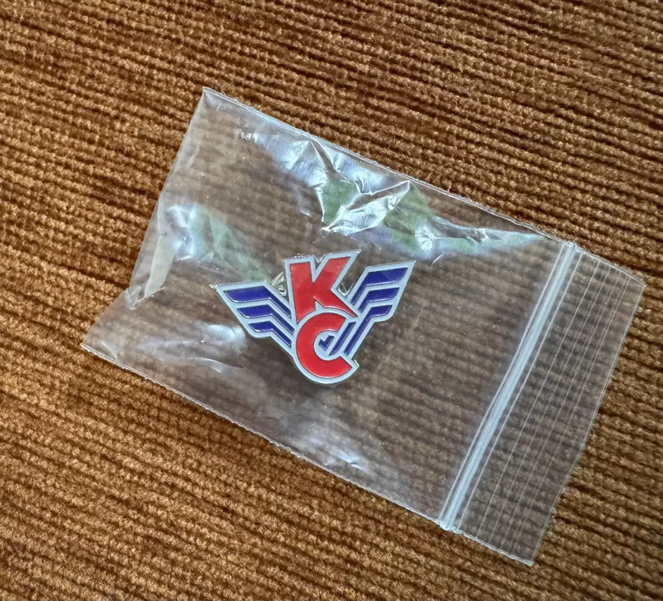 Официальный значок МХК «Крылья Советов» Москва 2