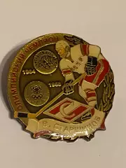 ХК СПАРТАК Москва СССР - Вячеслав Старшинов олимпийский чемпион! значок тяжмет