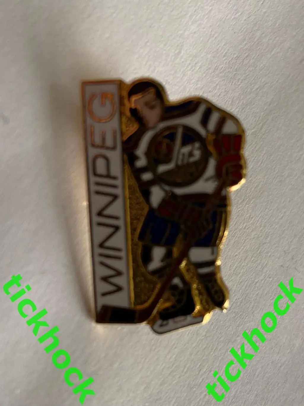 Виннипег Джетс - значок с изображением хоккеиста-- SY 2