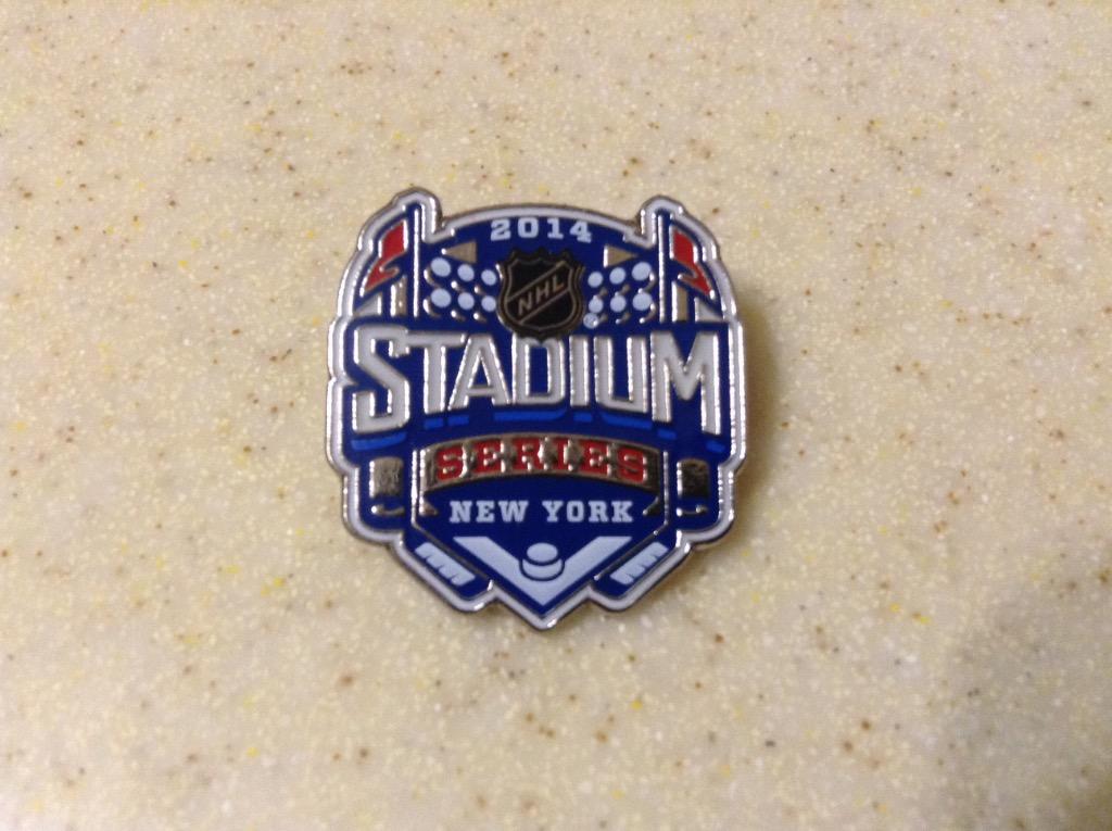 Стадионная серия НХЛ 2014- Нью-Йорк (Янки Стэдиум) - 2 игры 2
