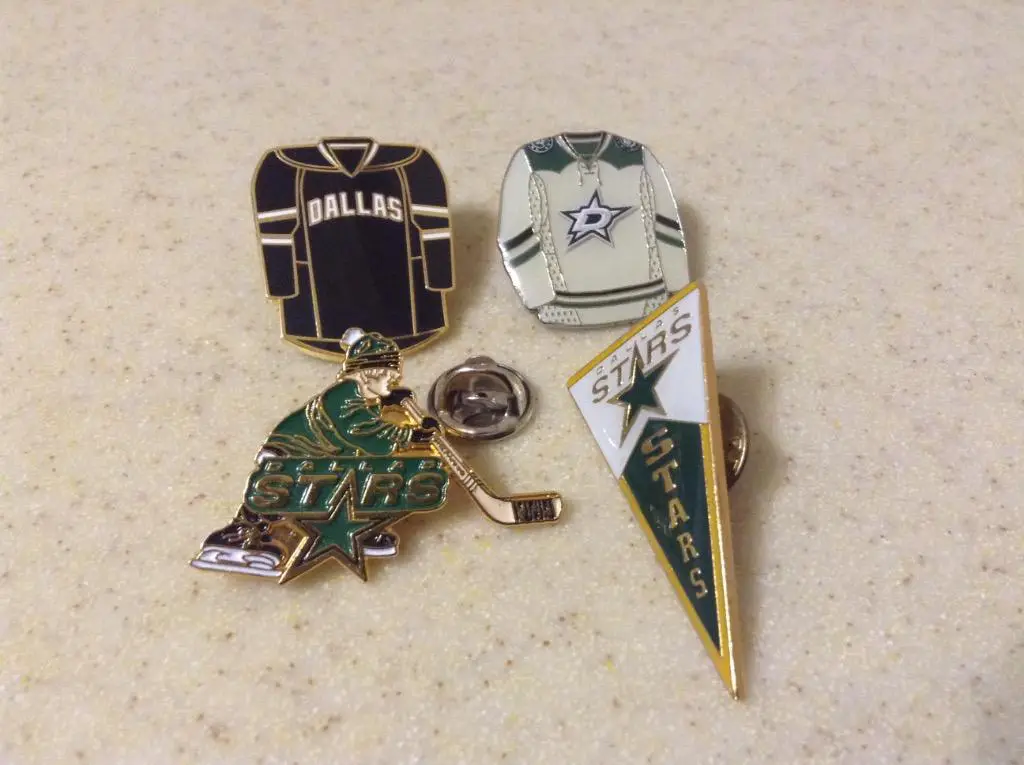 ХК Даллас Старз (НХЛ)- набор из 4 значков 1