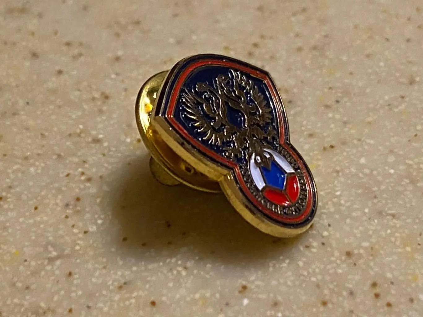 Российский футбольный союз (РФС) - 2 разных значка 4