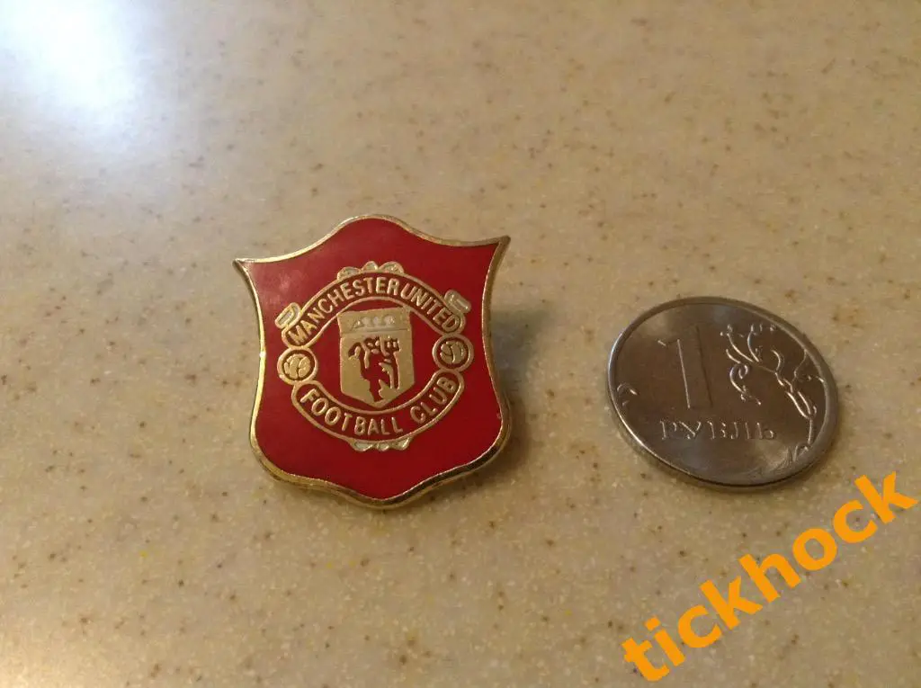 Манчестер Юнайтед - эмблема. --SY