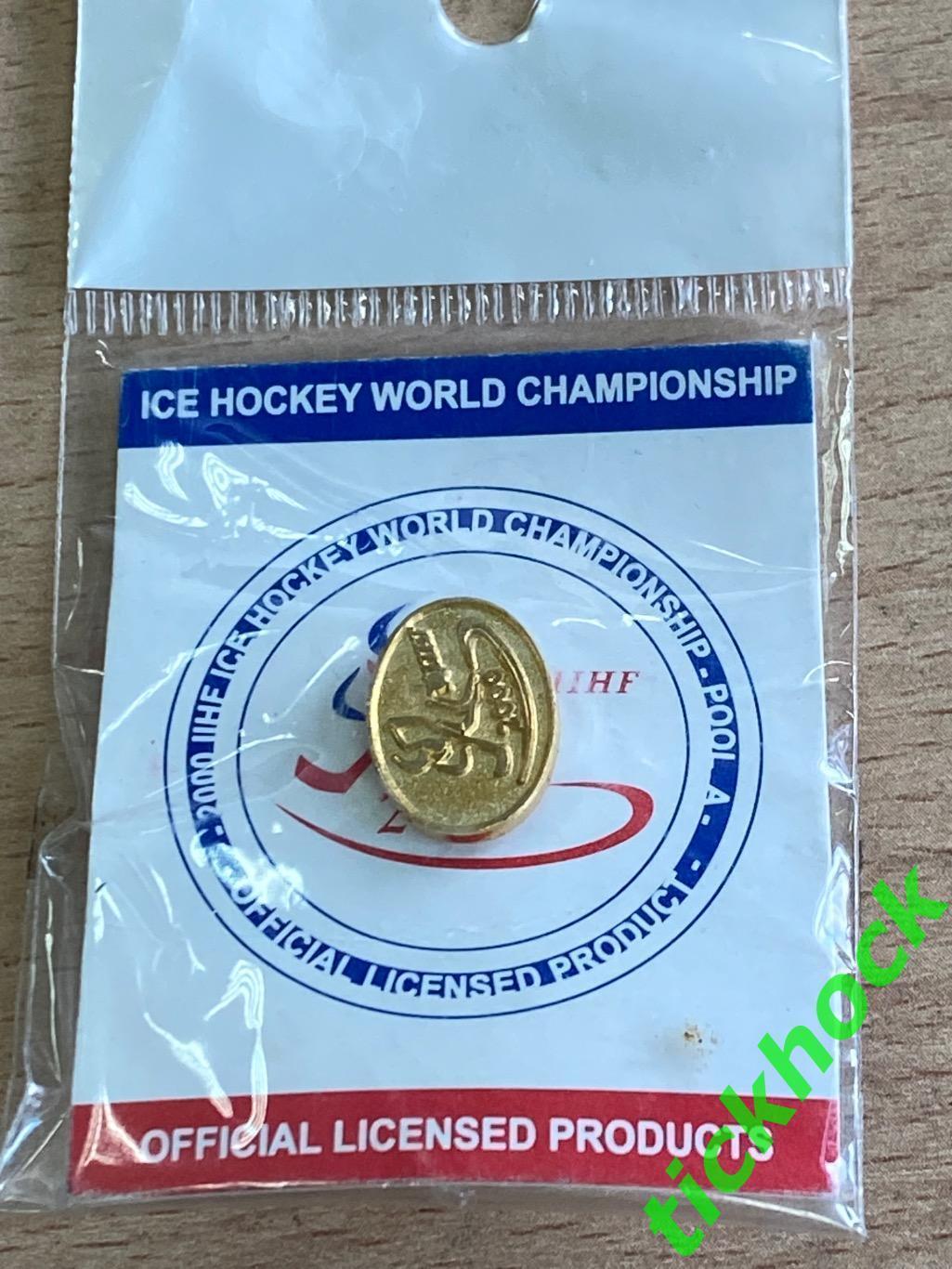 Чемпионат мира по хоккею с шайбой 2000 год__ Россия офиц. значок