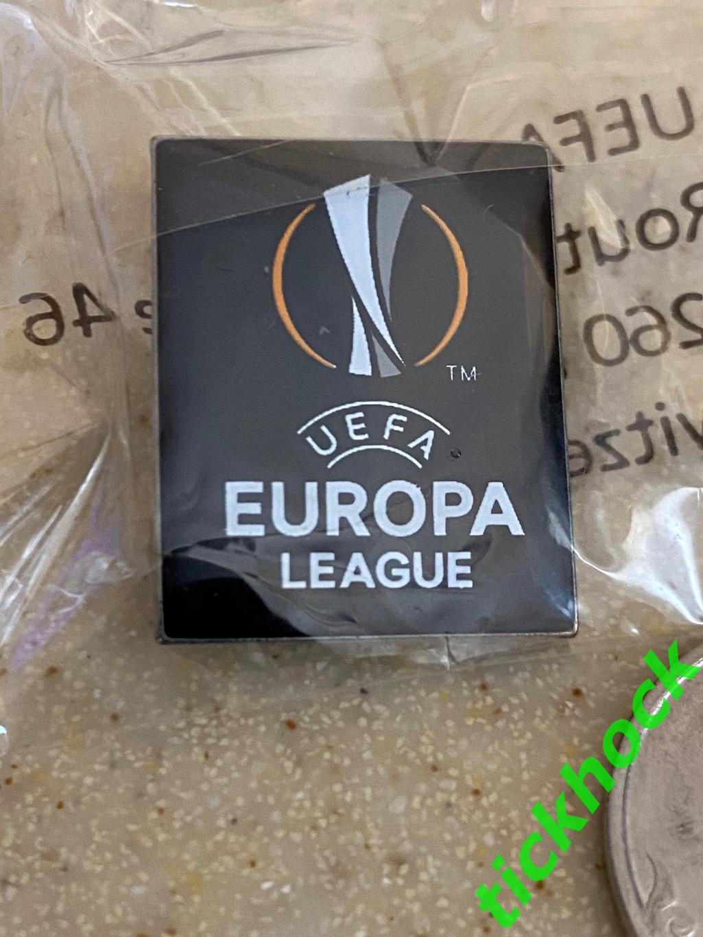 лига Европы УЕФА / UEFA Europe league __ значок в упаковке