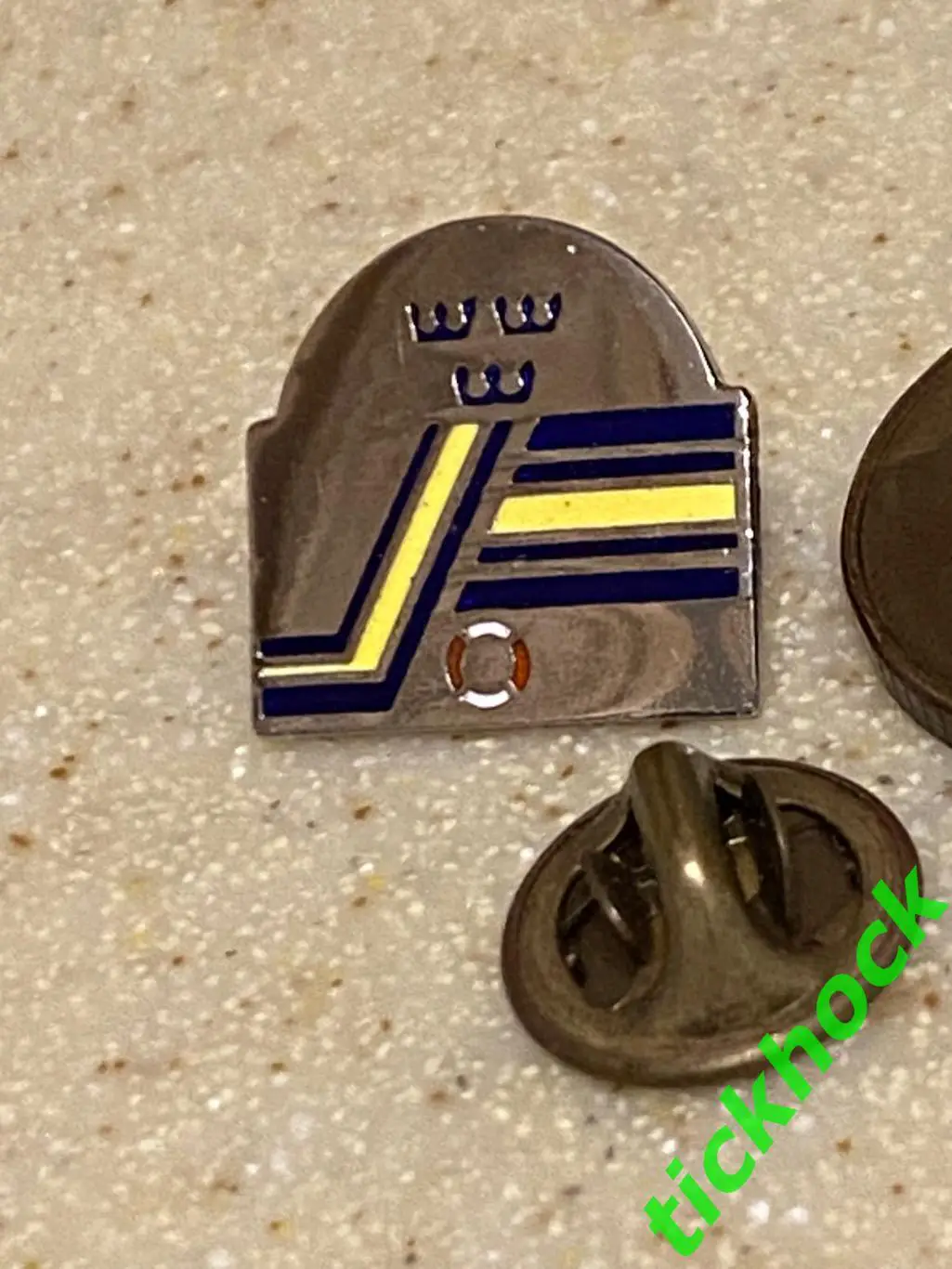 ШВЕЦИЯ -- офиц. значок---- ФЕДЕРАЦИЯ --- хоккей