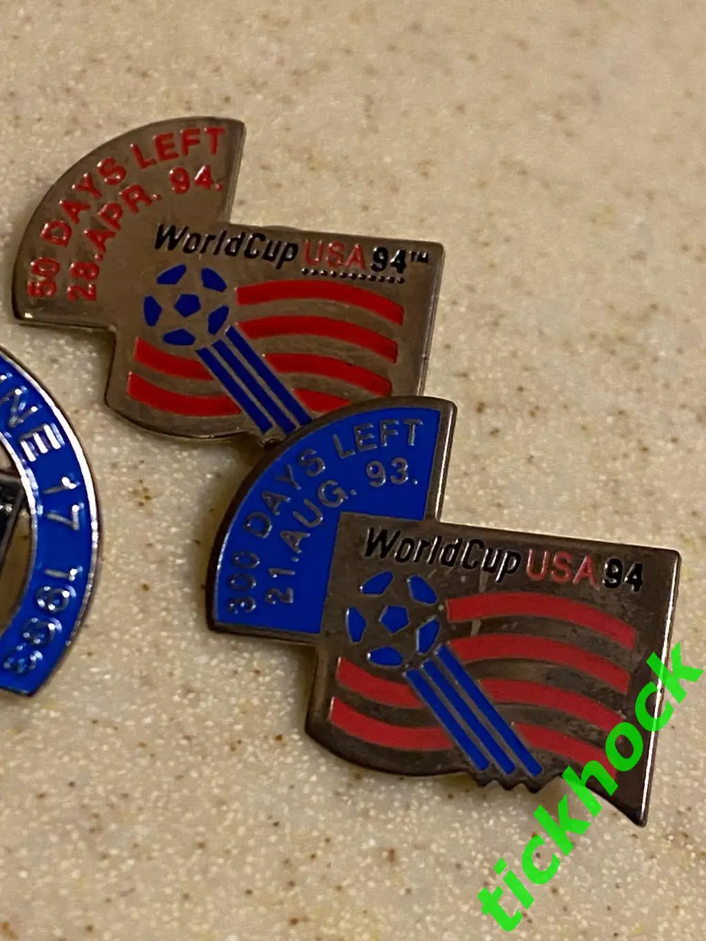 5 значков футбол Чемпионат Мира США 1994 :1 год. 300.200.100.50 дней до откр. 4
