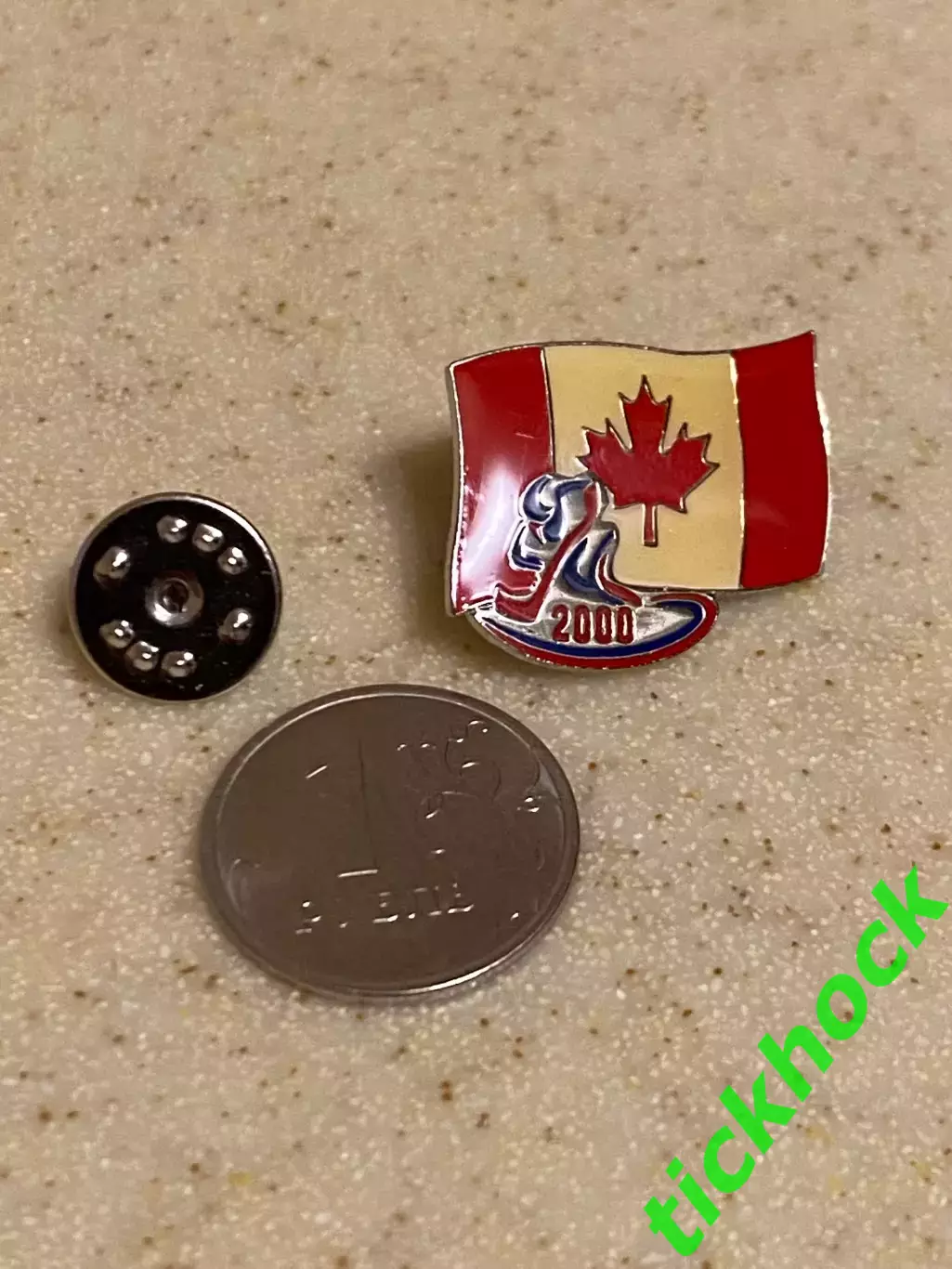 Канада - (сборная) -- чемпионат мира по хоккею 2000 - -значок из набора 1