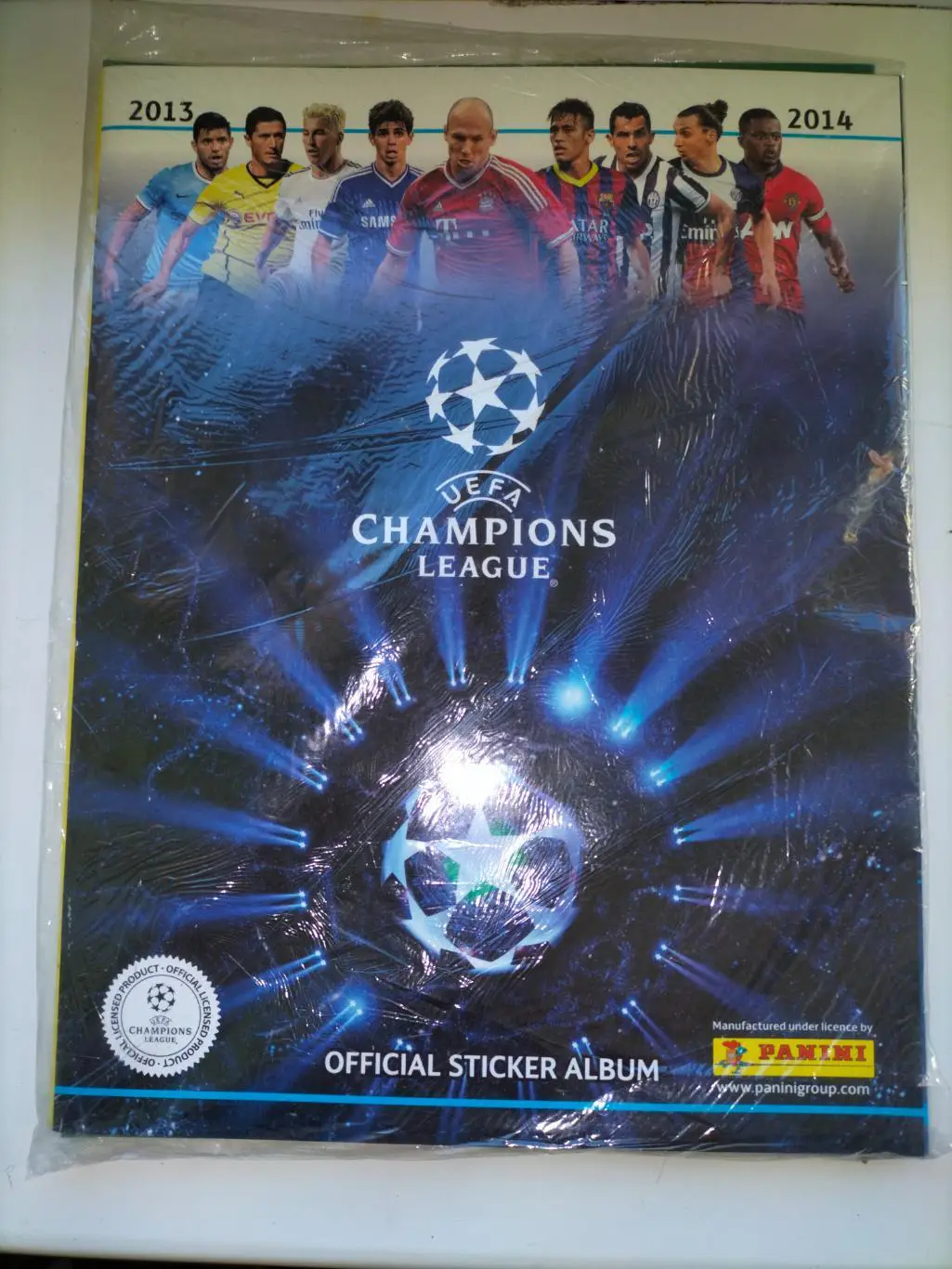 Звёзды футбола + Official stiker Album 2013 - 2014 3