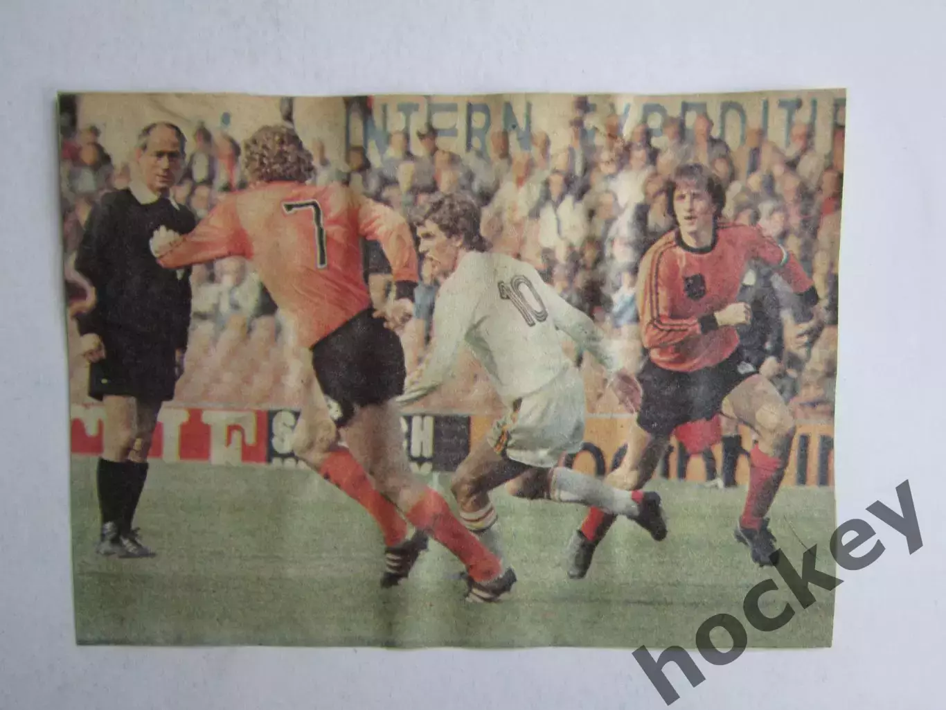 Вырезка. Футбол. Фото 590.