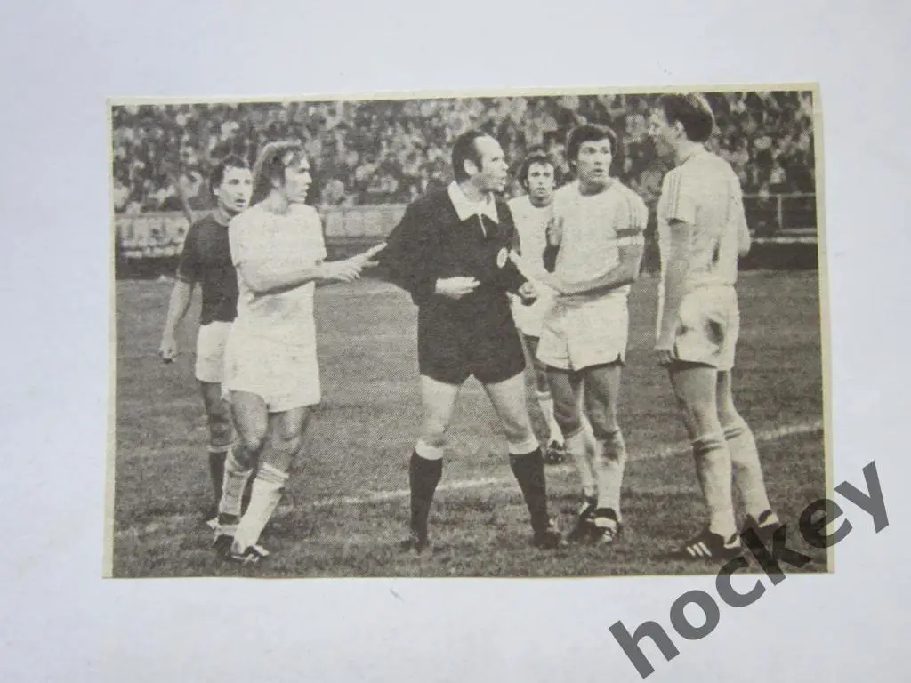 Вырезка. Футбол. Фото 23