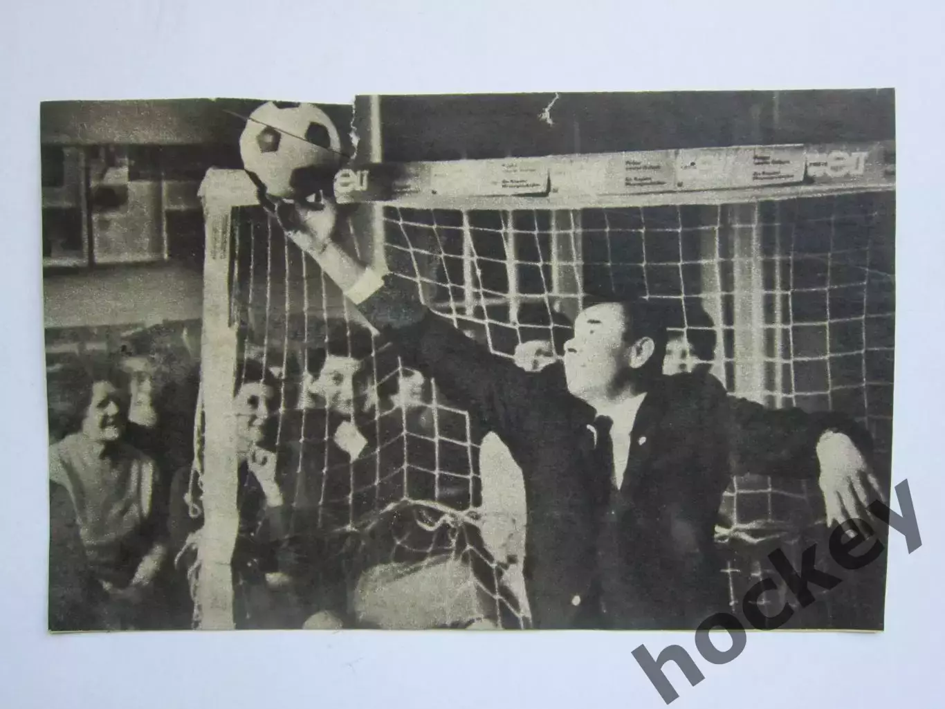 Вырезка. Футбол. Фото 227.