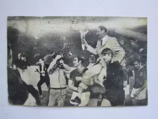 Вырезка. Футбол. Фото 228. Лев Яшин с Кубком