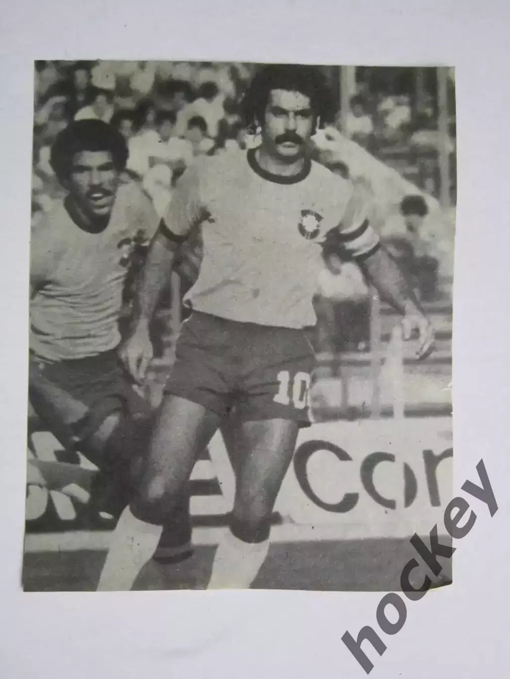 Вырезка. Футбол. Фото 394.