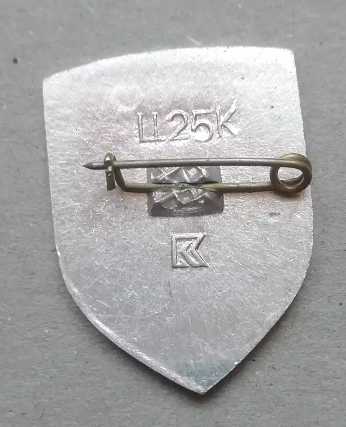 Знак, значок Город ЧЕРНІГІВ 1
