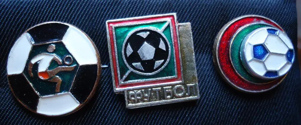 3 Знака: Футбол