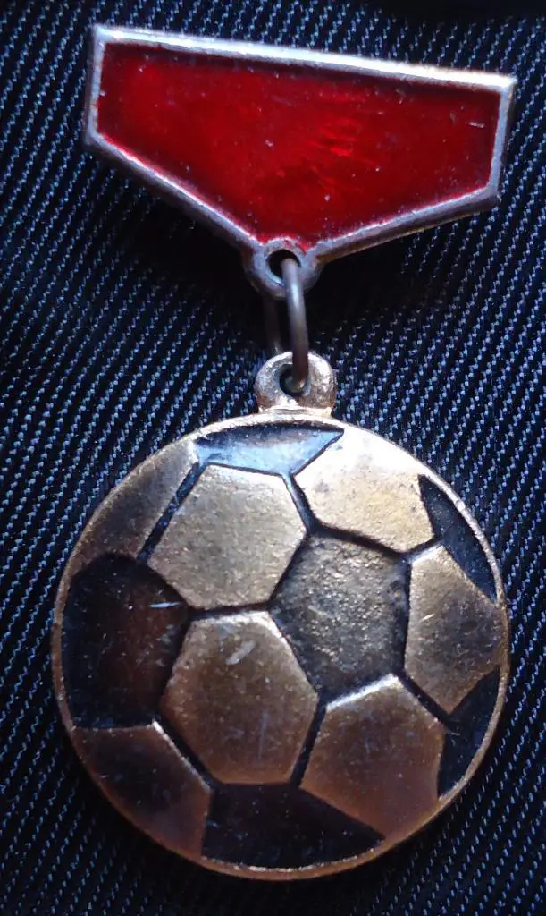 Знак: футбол